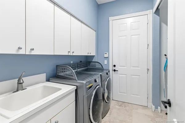 $1,200,000 | 4811 Southwest Long Bay Drive, Palm City, FL 34990