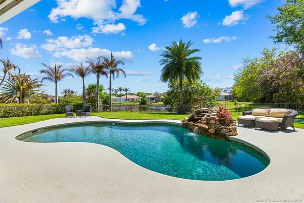 $1,200,000 | 4811 Southwest Long Bay Drive, Palm City, FL 34990