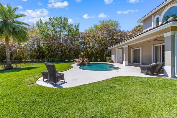 $1,200,000 | 4811 Southwest Long Bay Drive, Palm City, FL 34990