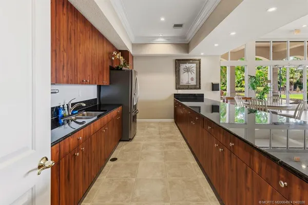 $1,200,000 | 4811 Southwest Long Bay Drive, Palm City, FL 34990