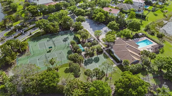 $1,200,000 | 4811 Southwest Long Bay Drive, Palm City, FL 34990