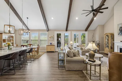 $1,235,000 | 5011 High Park Hill Drive, Arrington, TN 37014