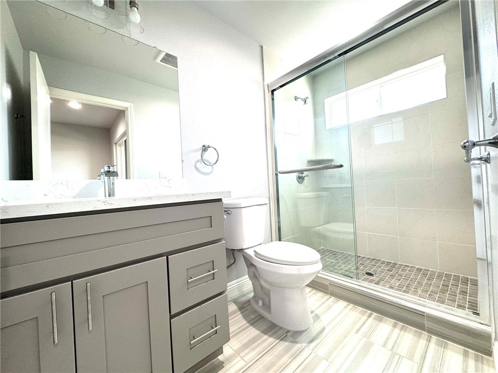 15616 Amar Road, Unit J La Puente, CA 91744 - Photo 5 of 7