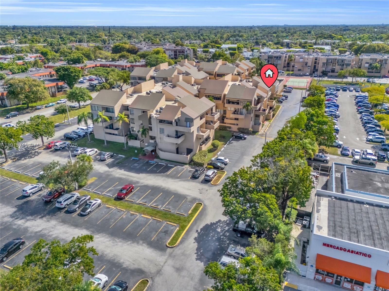 10400 Southwest 108th Avenue, Unit A413 Miami, FL 33176 - Photo 23 of 25 an aerial view of multiple house