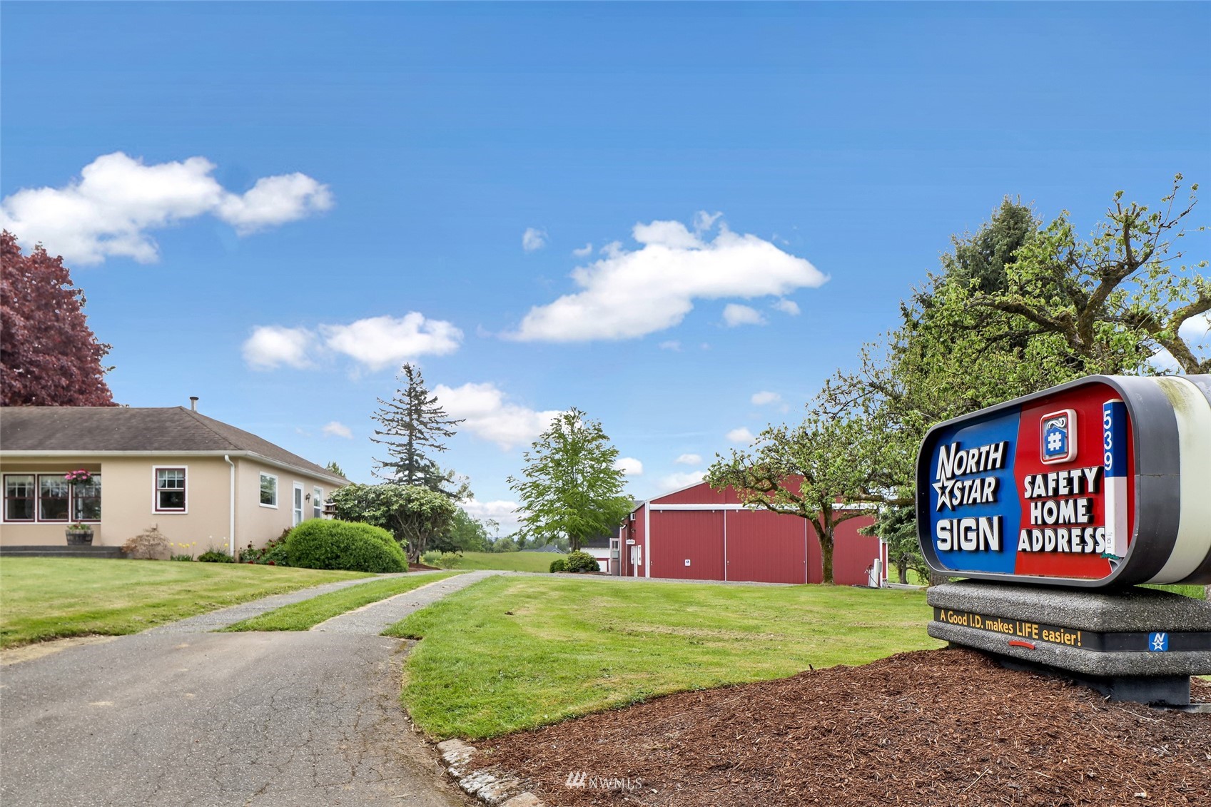 539 East Smith Road Bellingham, WA 98226 - Photo 2 of 40 Gallery Image 2
