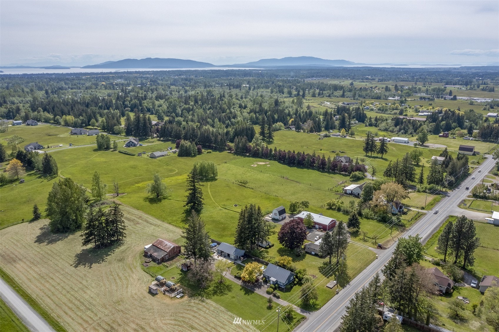 539 East Smith Road Bellingham, WA 98226 - Photo 36 of 40 Gallery Image 36