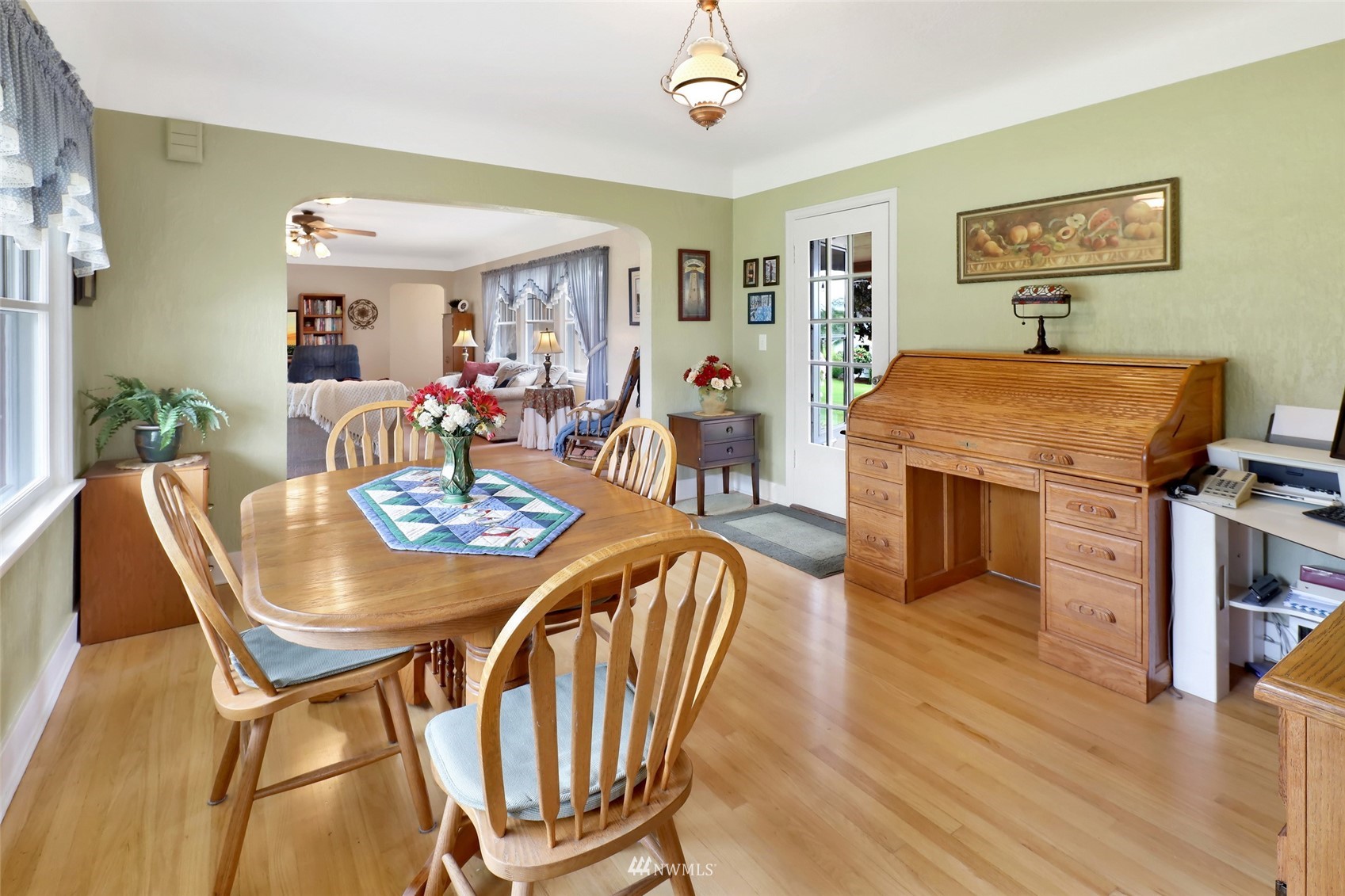 539 East Smith Road Bellingham, WA 98226 - Photo 7 of 40 Gallery Image 7