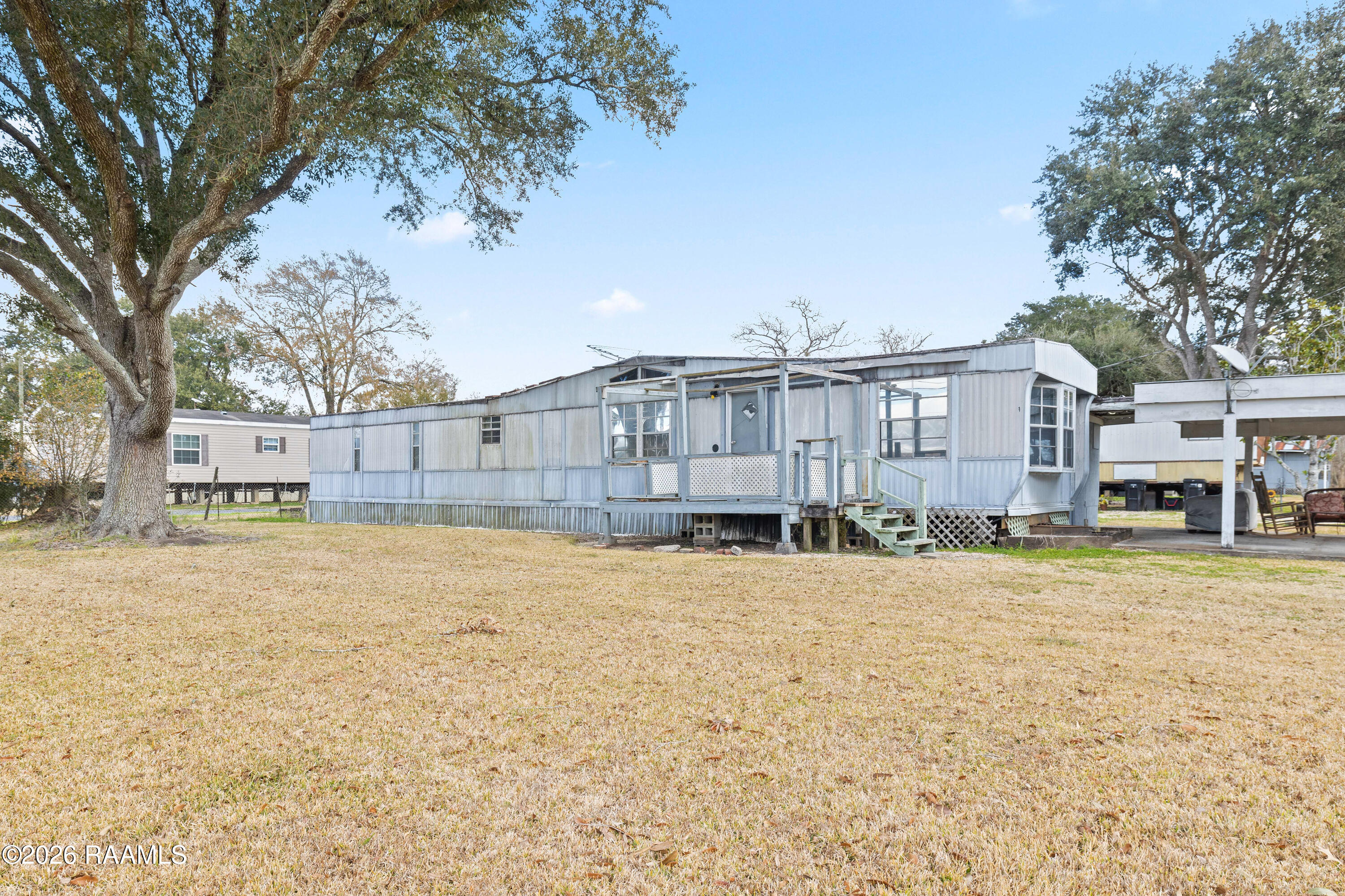 4701 Eraste Hebert Road New Iberia, LA 70560 - Photo 2 of 17