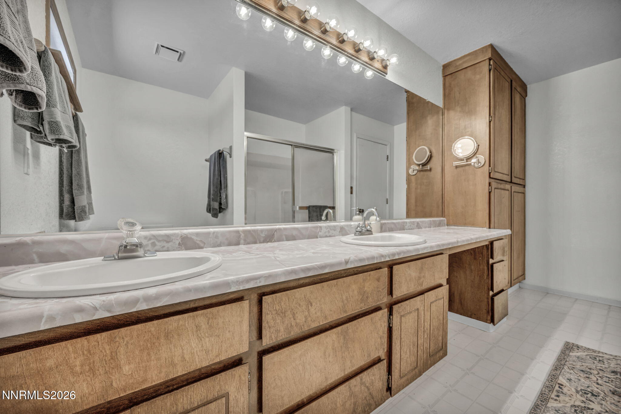 10600 Silver Spur Drive Reno, NV 89508 - Photo 10 of 36 71-web-or-mls-10600-silver-spur-dr