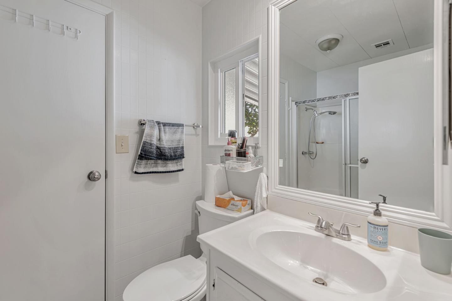 29129 Verdi Road, Unit 29129 Hayward, CA 94544 - Photo 19 of 37 a bathroom with a sink toilet and shower