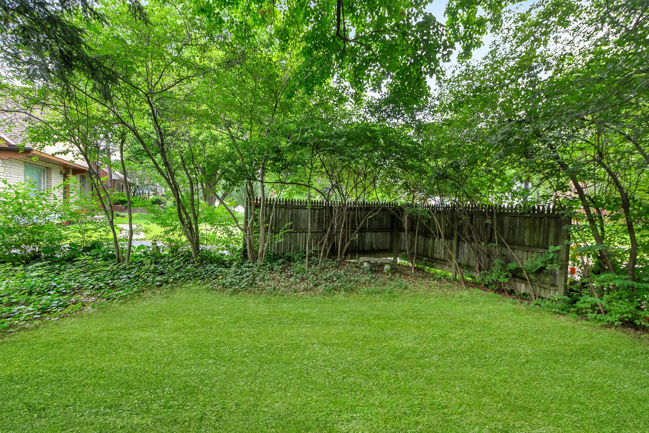 2938 Sherwood Road Columbus, OH 43209 - Photo 24 of 29 IMG_7068