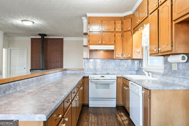 $299,900 | 340 Colvin Drive, Locust Grove, GA 30248