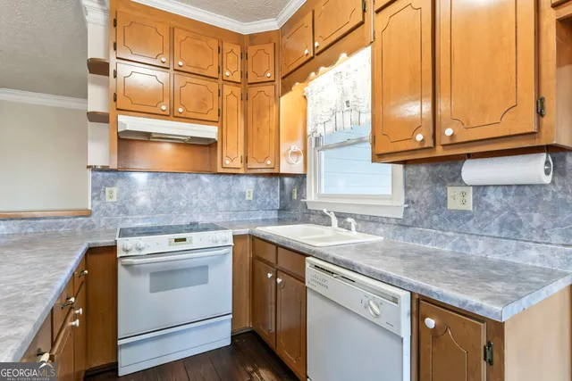 $299,900 | 340 Colvin Drive, Locust Grove, GA 30248