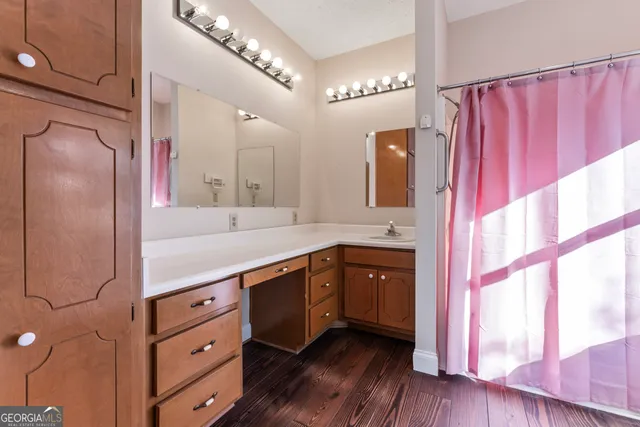 $299,900 | 340 Colvin Drive, Locust Grove, GA 30248