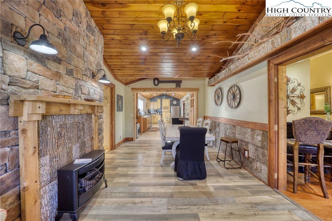 72 Arnett Road Banner Elk, NC 28604 - Photo 2 of 38 a view of a dining room with furniture