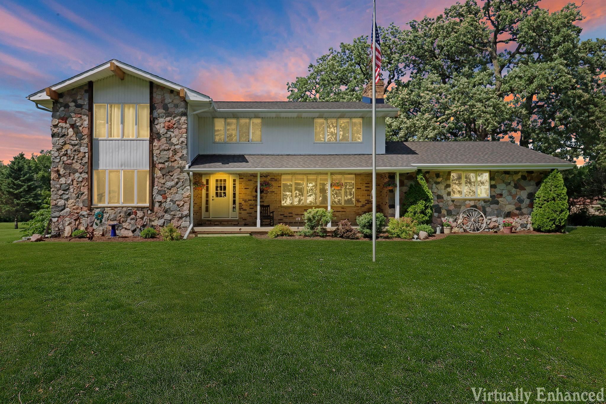 15314 Ives Grove Road Yorkville, WI 53182 - Photo 2 of 36