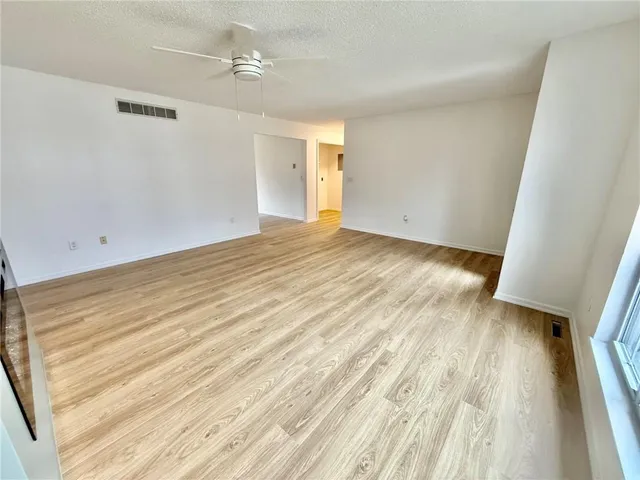 $339,000 | 704 Chaucer Lane, Warrensburg, MO 64093