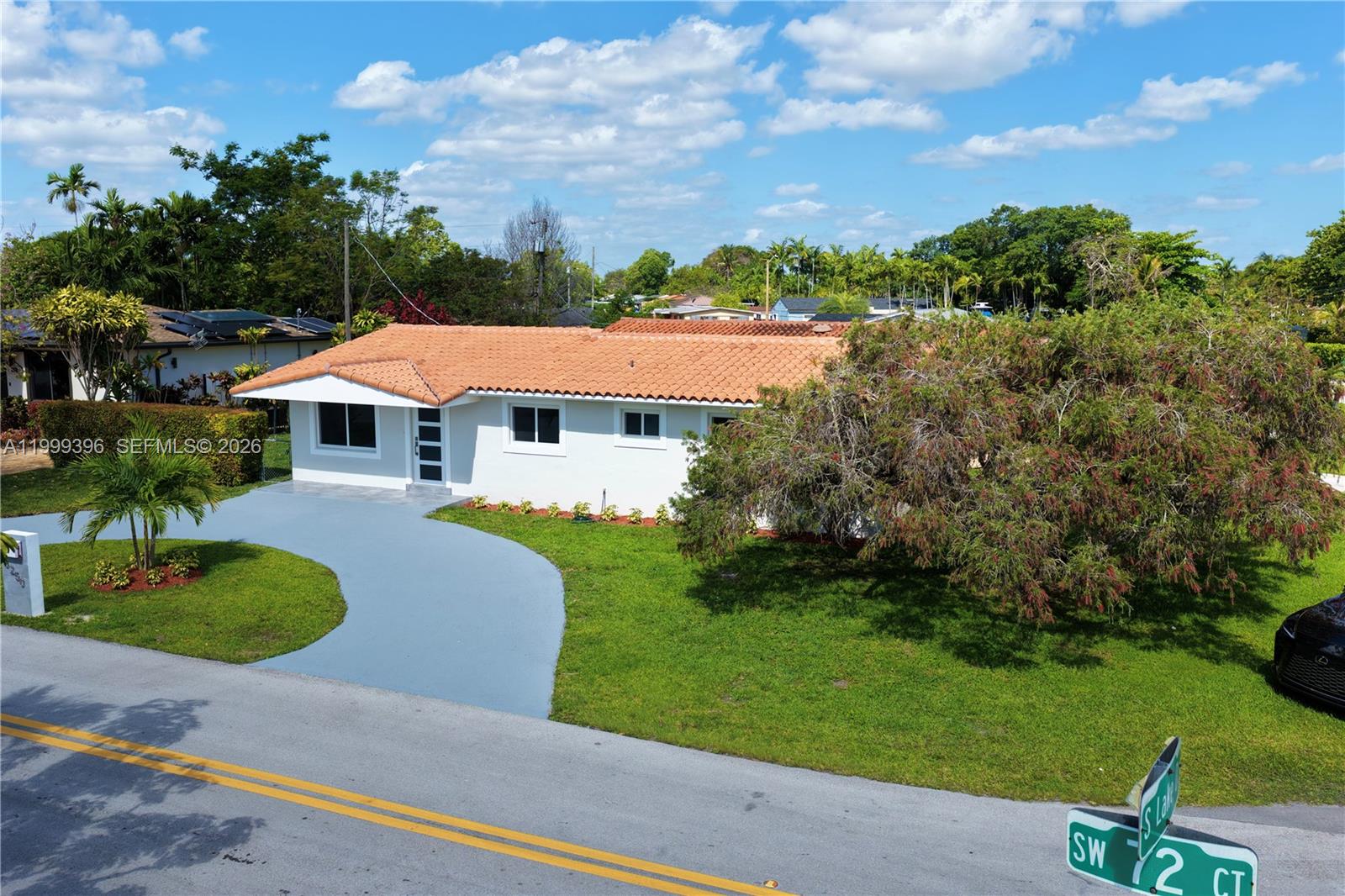 3250 Southwest 72nd Court Miami, FL 33143 - Photo 7 of 53