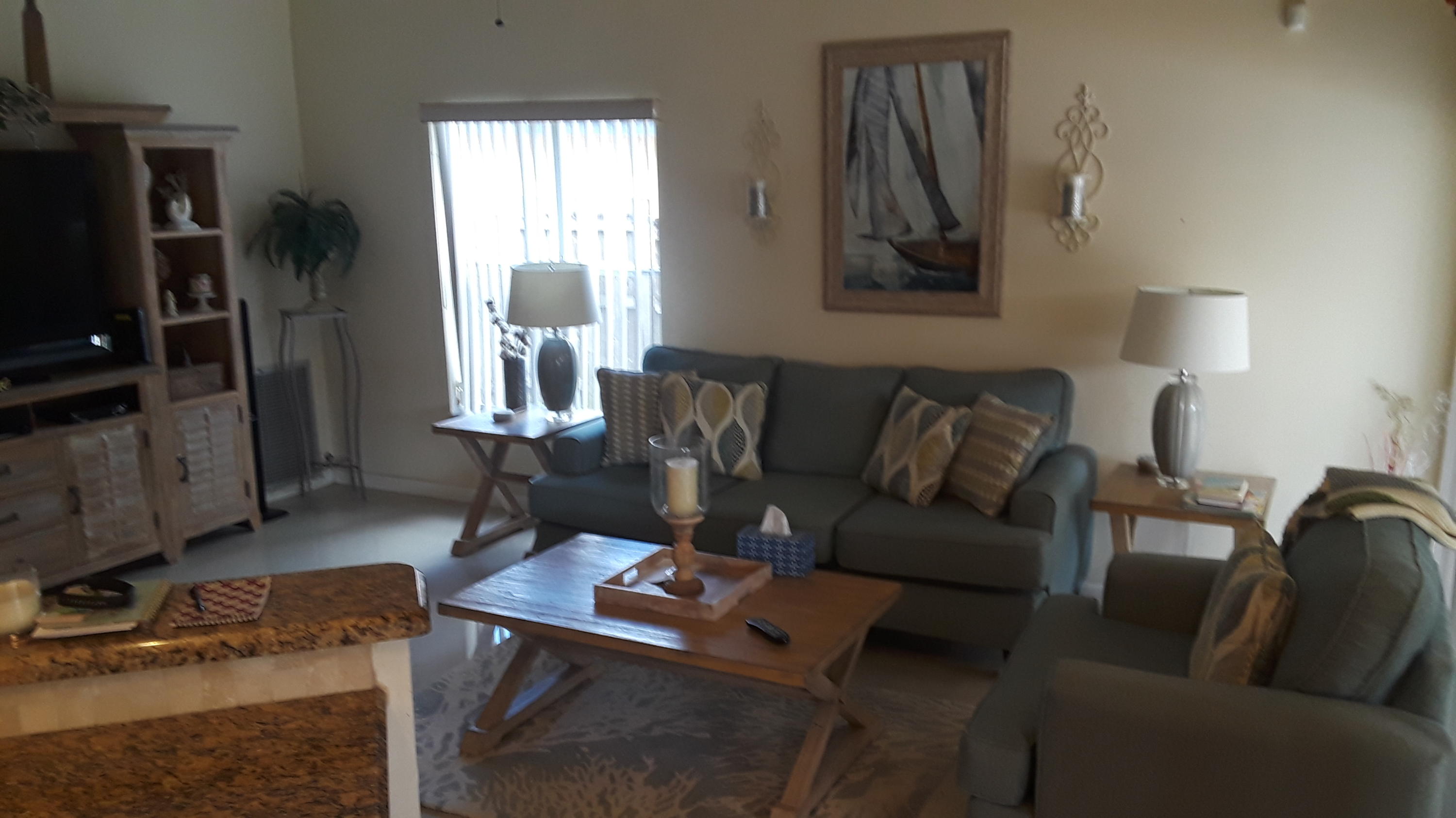 9549 Carousel Circle East Boca Raton, FL 33434 - Photo 6 of 28 family room