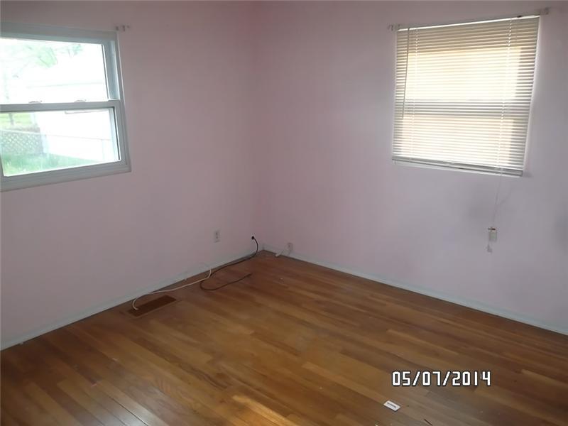 419 Rodney Street Brownsburg, IN 46112 - Photo 7 of 10