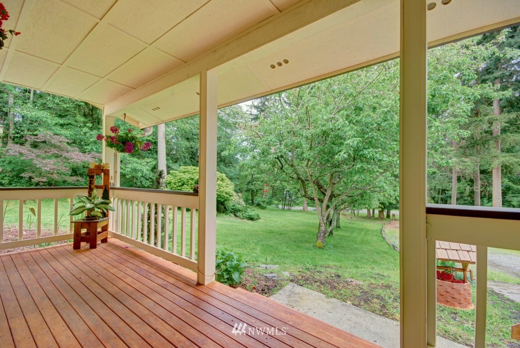 1415 Eagle Ridge Road Oak Harbor, WA 98277 - Photo 12 of 15 Gallery Image 12