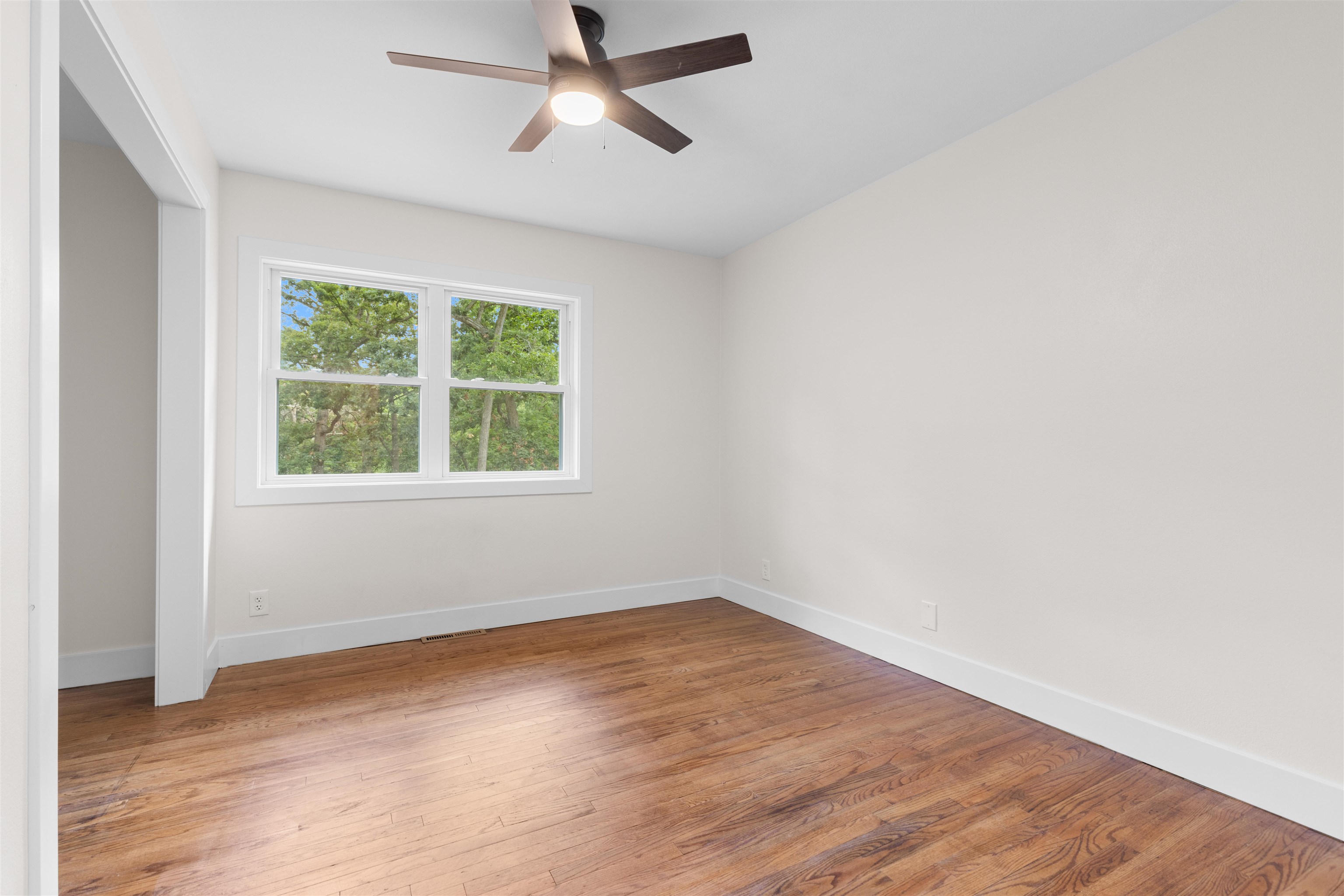 6427 Harlem Road Loves Park, IL 61111 - Photo 15 of 28