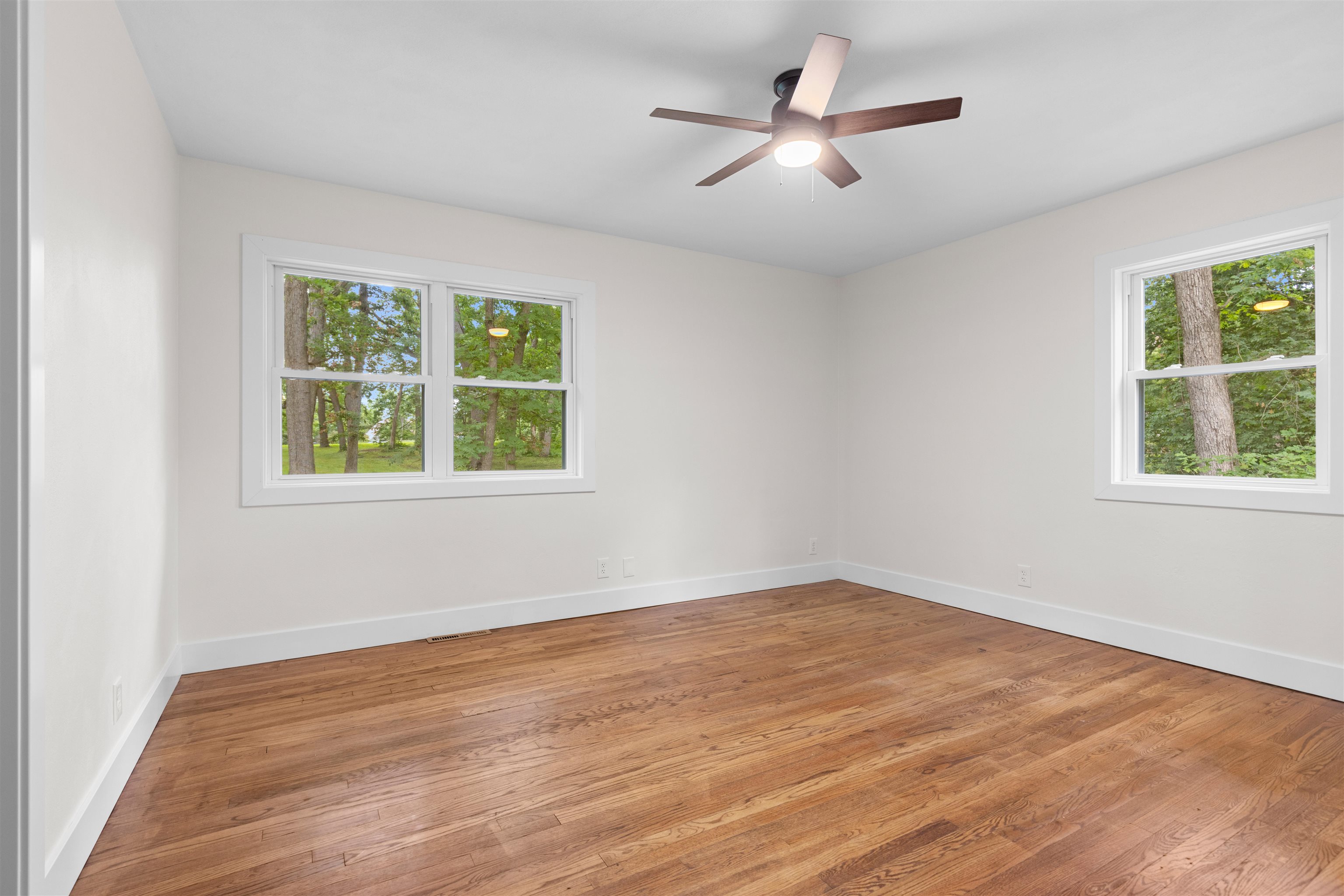 6427 Harlem Road Loves Park, IL 61111 - Photo 17 of 28