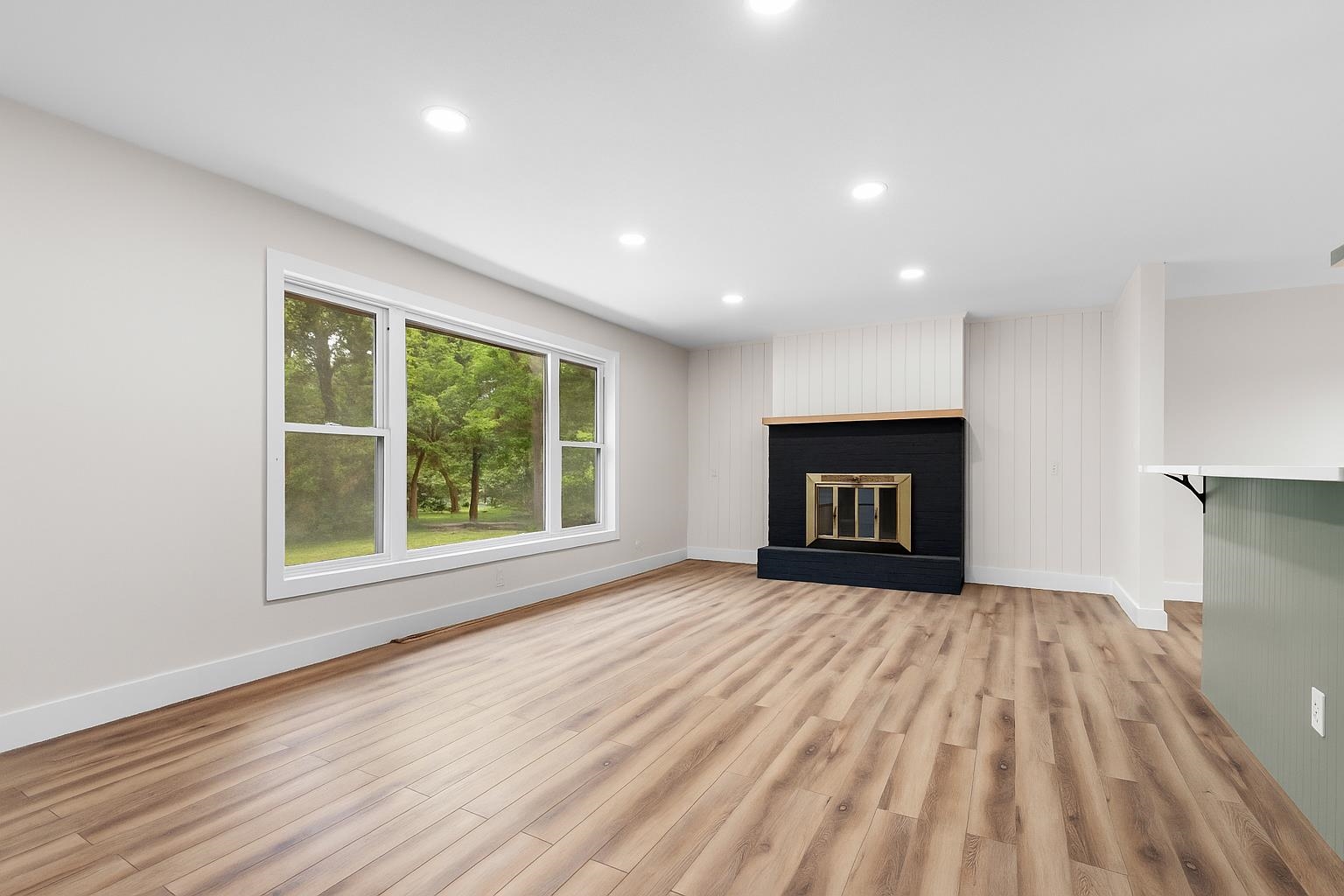 6427 Harlem Road Loves Park, IL 61111 - Photo 8 of 28