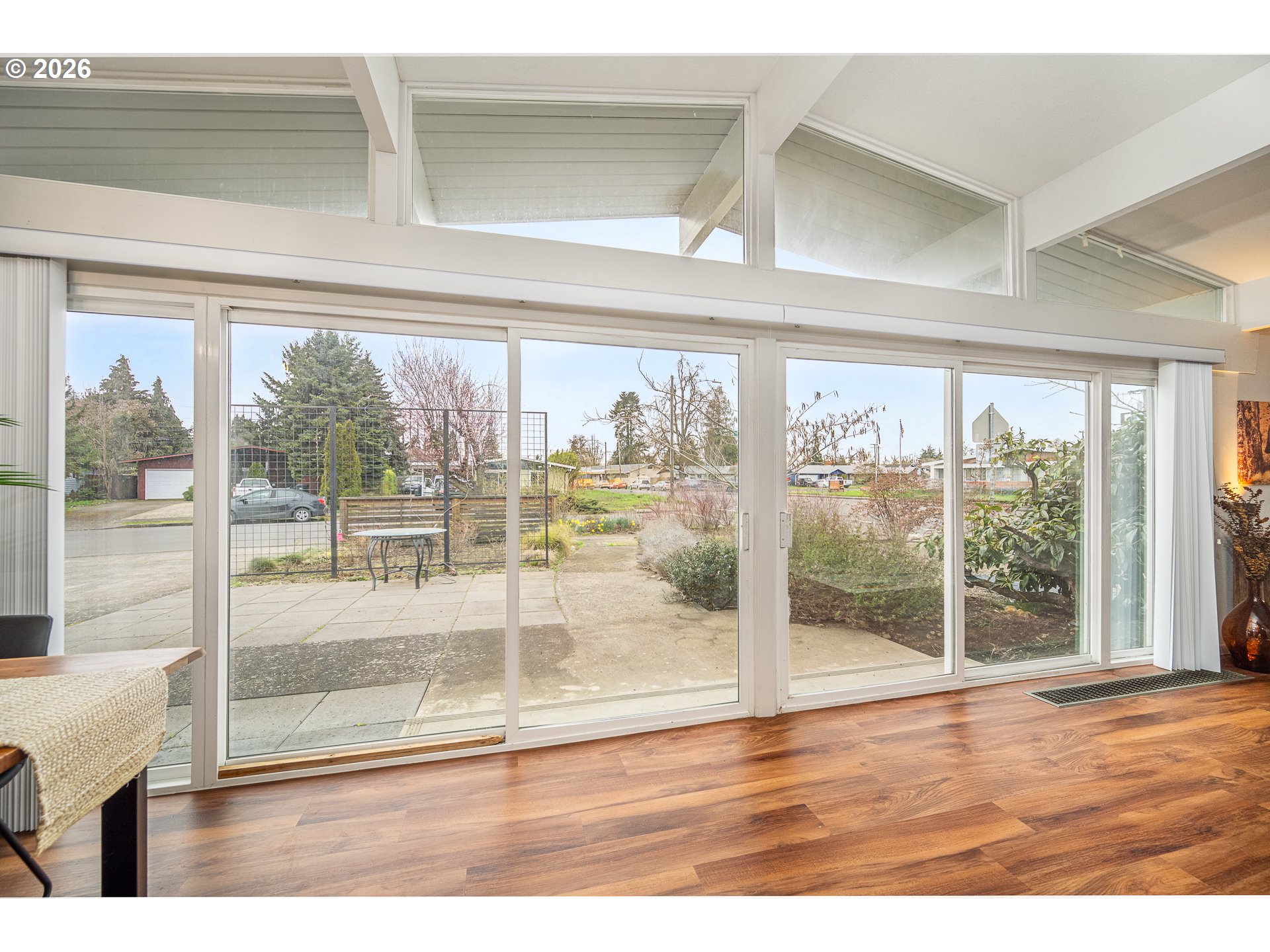 1233 1st Street Springfield, OR 97477 - Photo 7 of 44 Gallery Image 7