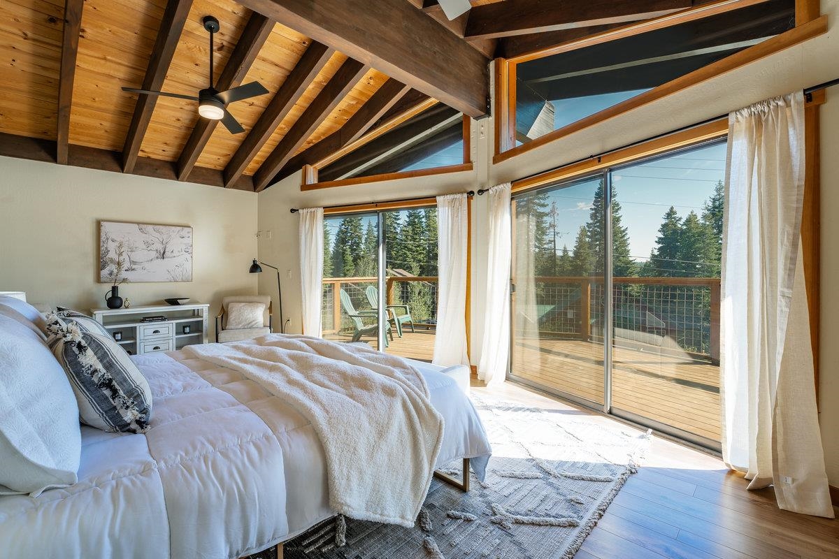 11030 Ski Slope Way Truckee, CA 96161 - Photo 11 of 28