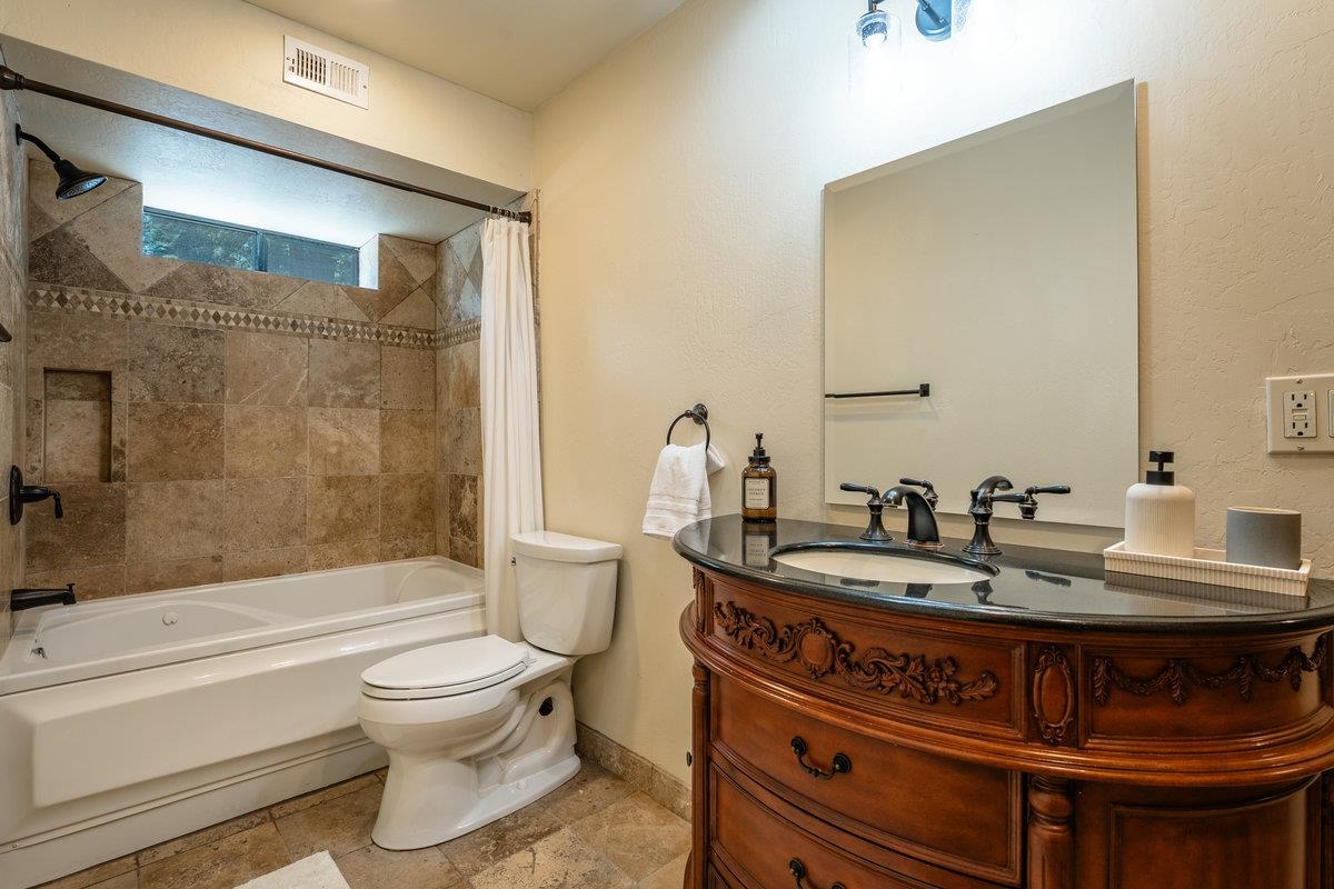 11030 Ski Slope Way Truckee, CA 96161 - Photo 23 of 28