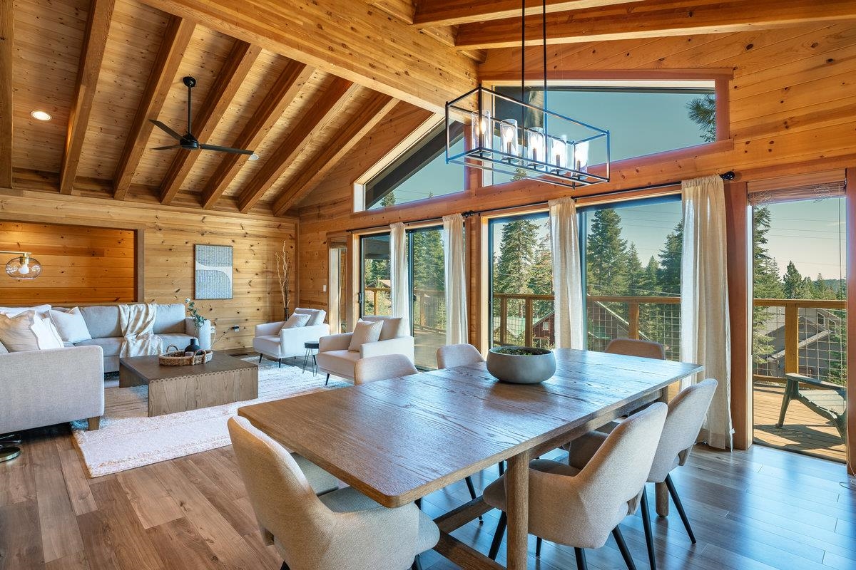 11030 Ski Slope Way Truckee, CA 96161 - Photo 6 of 28