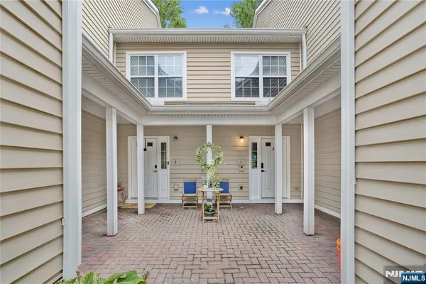 $4,200 | 4 Springholm Drive, Berkeley Heights, NJ 07922