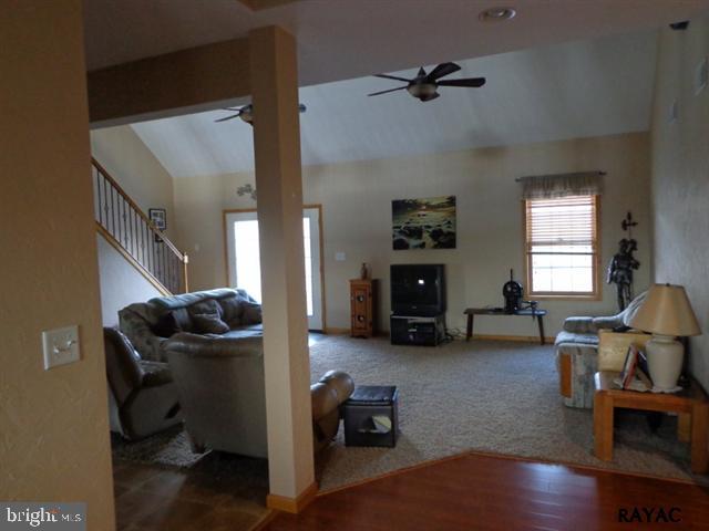 1324 Grand Valley Road Hanover, PA 17331 - Photo 12 of 35