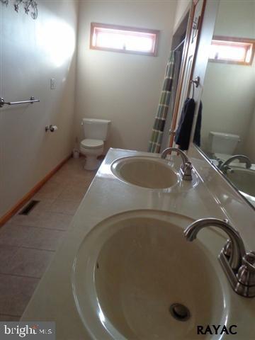 1324 Grand Valley Road Hanover, PA 17331 - Photo 23 of 35