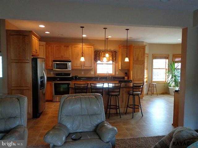 1324 Grand Valley Road Hanover, PA 17331 - Photo 5 of 35