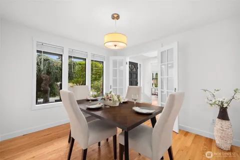$1,387,000 | 14821 104th Avenue Northeast, Bothell, WA 98011