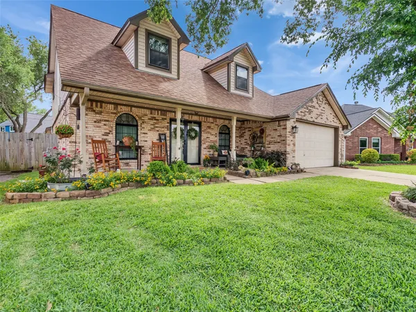 $415,000 | 531 Teal Drive, Dickinson, TX 77539
