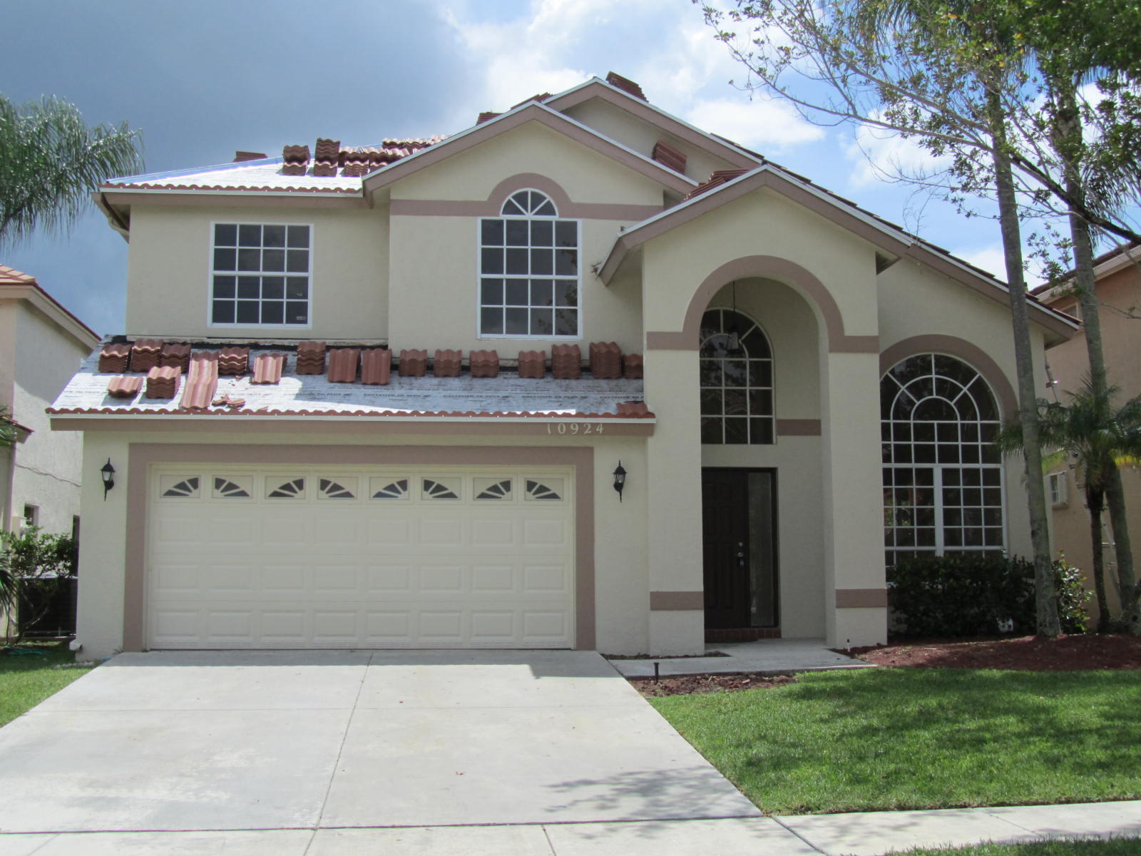 10924 La Salinas Circle Boca Raton, FL 33428 - Photo 1 of 1 Front