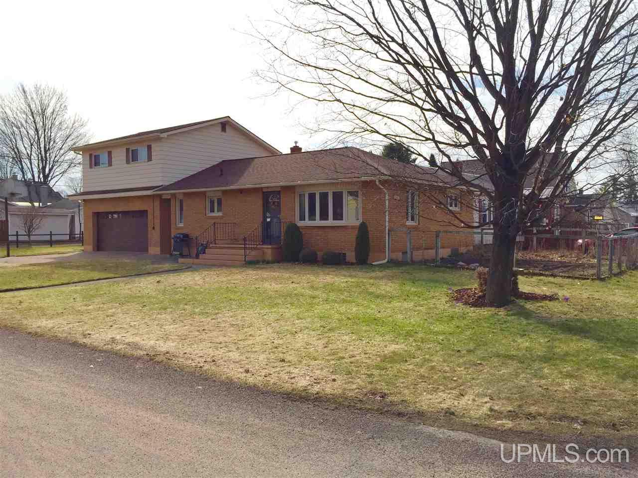 2016 Jackson Street Ishpeming, MI 49849 - Photo 21 of 23 Gallery Image 21
