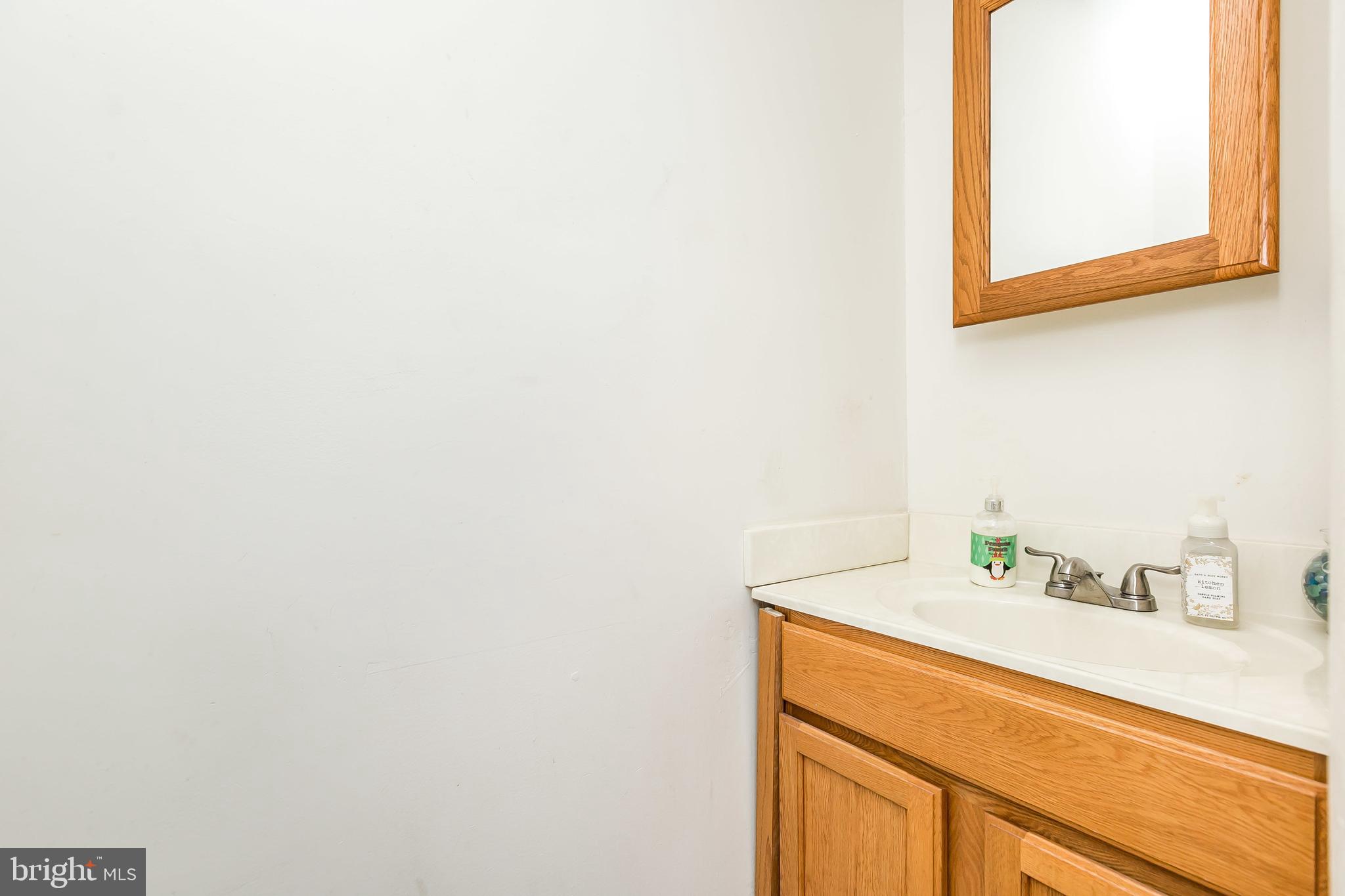 7108 Rutherford Green Circle Baltimore, MD 21244 - Photo 14 of 30