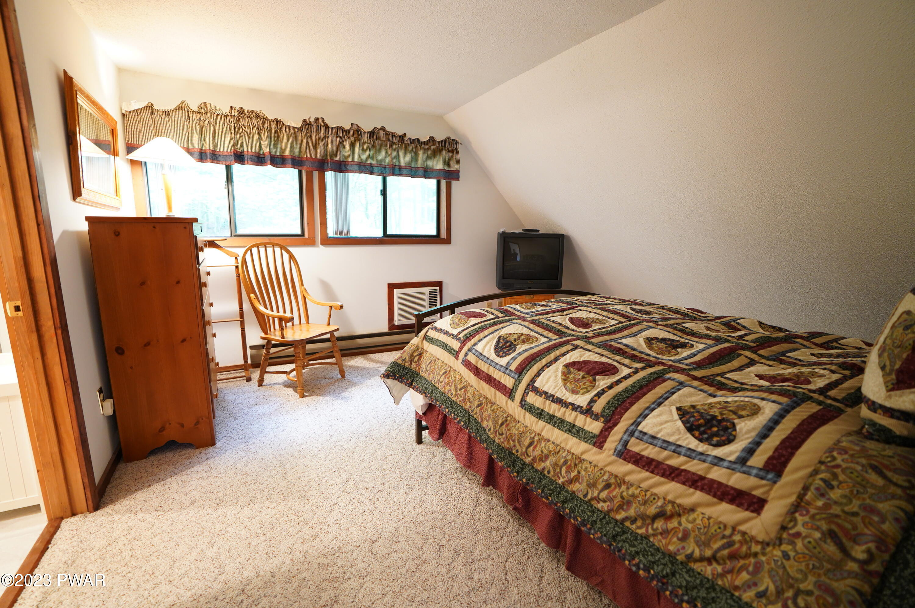 86 Roamingwood Road Lake Ariel, PA 18436 - Photo 35 of 95