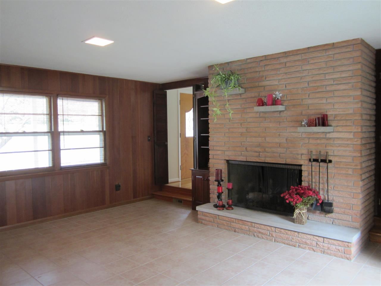 811 South Pleasant Ridge Road Bloomington, IN 47401 - Photo 17 of 29