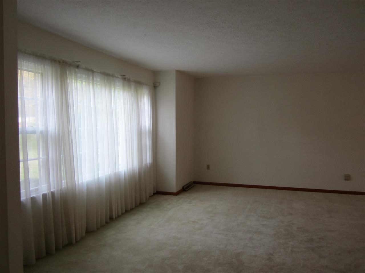 811 South Pleasant Ridge Road Bloomington, IN 47401 - Photo 4 of 29