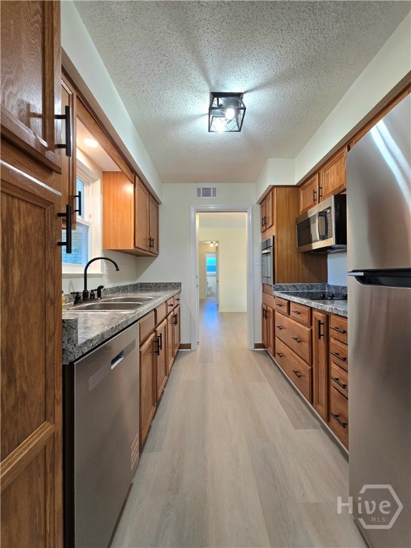 1027 Mohawk Street Savannah, GA 31419 - Photo 14 of 50