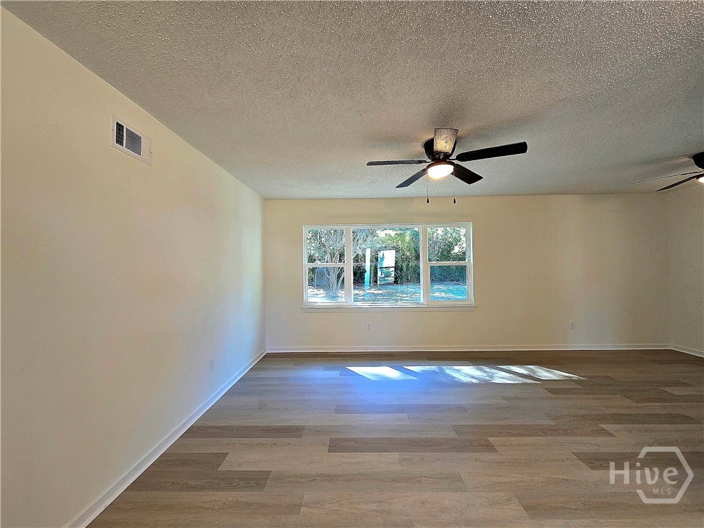 1027 Mohawk Street Savannah, GA 31419 - Photo 19 of 50