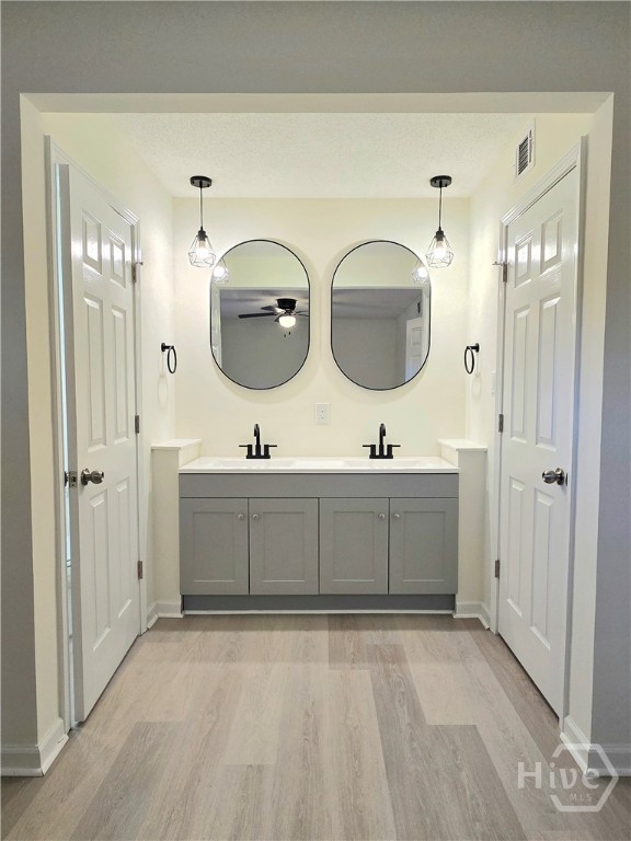 1027 Mohawk Street Savannah, GA 31419 - Photo 4 of 50