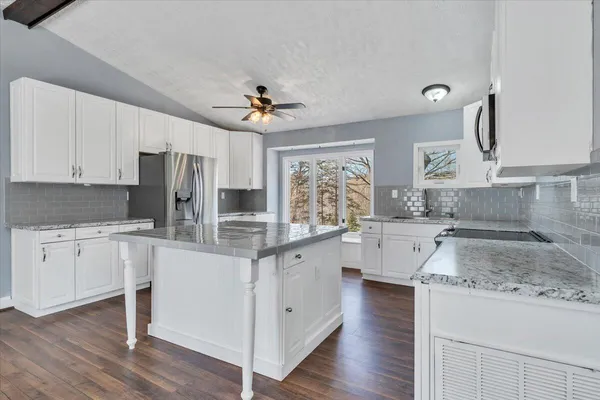 $405,000 | 80 Walnut Landing Circle, Hardy, VA 24101
