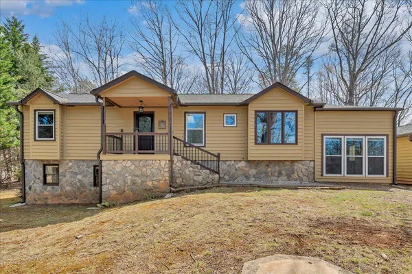 $405,000 | 80 Walnut Landing Circle, Hardy, VA 24101