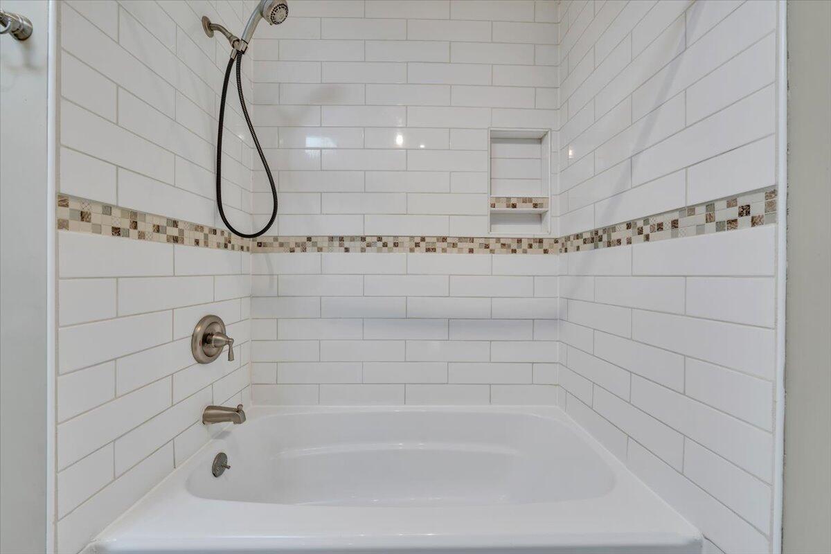 80 Walnut Landing Circle Hardy, VA 24101 - Photo 25 of 53 35-MIB03006